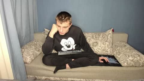 Snapshot of anna_jason chatting on December 20, 4:31 am Fansly Jason sweet ass online show from December 20, 4:31 am