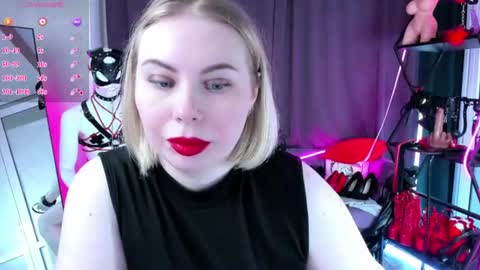 Snapshot of anna_maxwell chatting on July 31, 2:22 am Anna online show from July 31, 2:22 am