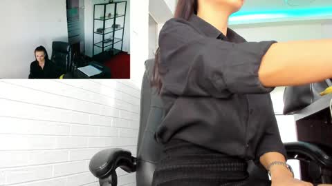 anna_nobel online show from April 27, 4:54 am