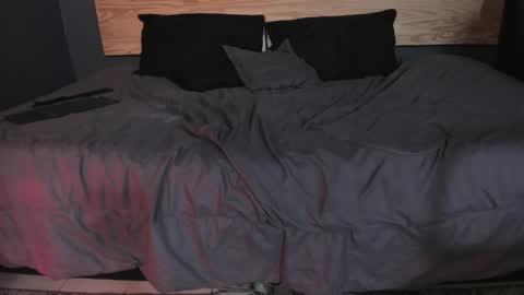 Snapshot of annaa_rose chatting on February 6, 6:51 am Anna online show from February 6, 6:51 am