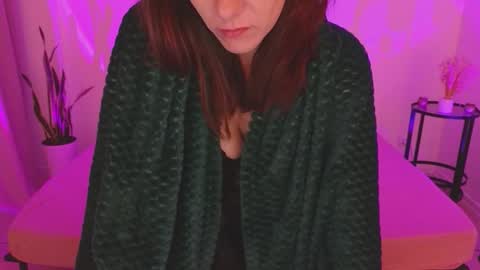 Snapshot of annaabels chatting on October 13, 5:02 pm annaabels online show from October 13, 5:02 pm