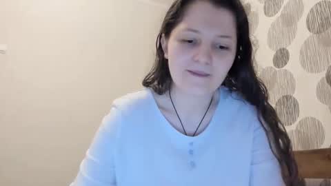 annaahcharm online show from April 17, 6:11 pm
