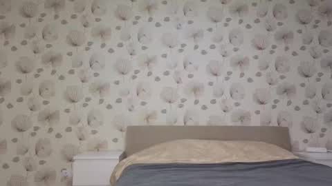 Snapshot of annabel_themoon chatting on October 24, 3:03 am annabel_themoon online show from October 24, 3:03 am