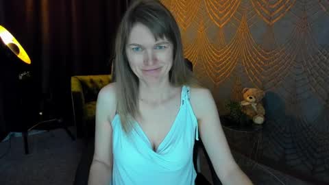 Annabel online show from May 3, 5:24 am