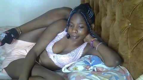 annabellapretty online show from March 7, 5:32 pm