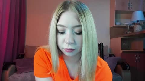 Snapshot of annabelle_art chatting on February 4, 11:38 am Annabelle online show from February 4, 11:38 am