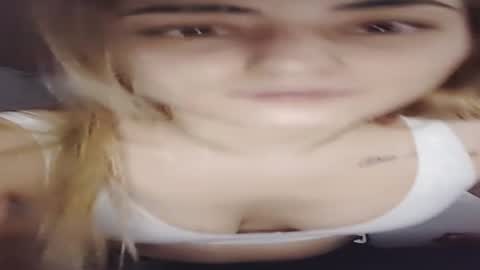 Snapshot of annabellesori chatting on June 15, 12:13 am annabellesori online show from June 15, 12:13 am
