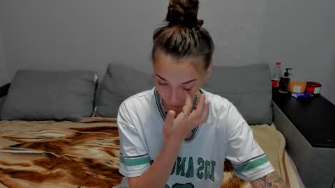 Snapshot of annabishop chatting on November 23, 12:54 am annabishop online show from November 23, 12:54 am