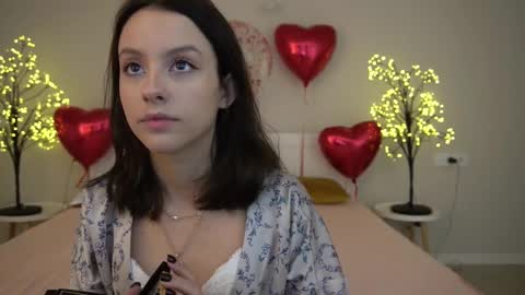 Snapshot of annaelys chatting on February 13, 7:35 am Anna online show from February 13, 7:35 am