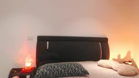 Snapshot of annaevv chatting on February 5, 4:17 am annaevv online show from February 5, 4:17 am