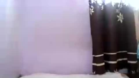 Snapshot of annahhotgirl chatting on July 14, 7:35 am annahhotgirl online show from July 14, 7:35 am