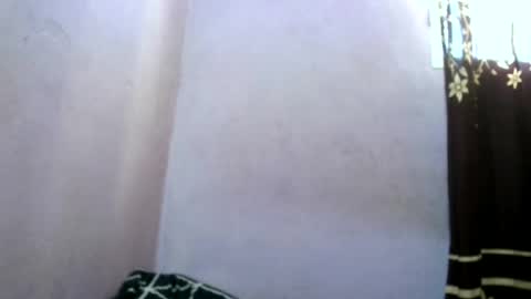 Snapshot of annahhotgirl chatting on July 18, 6:50 am annahhotgirl online show from July 18, 6:50 am
