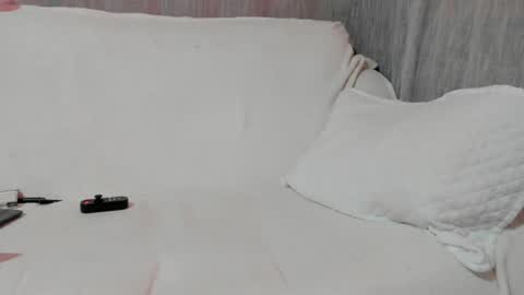Snapshot of annahotcrazy chatting on June 29, 3:56 pm annahotcrazy online show from June 29, 3:56 pm