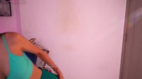 Anna k online show from April 26, 3:32 pm