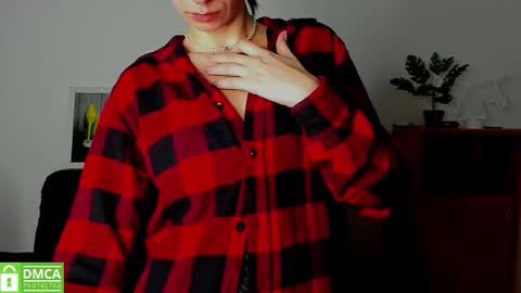 Snapshot of annakillian_kiss chatting on December 2, 6:30 am Anna online show from December 2, 6:30 am