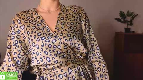 Snapshot of annakillian_kiss chatting on December 14, 6:30 am Anna online show from December 14, 6:30 am