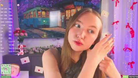 Holly Molly Im Polly online show from April 29, 7:20 pm