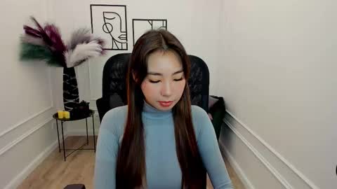 Anna online show from November 17, 11:16 am