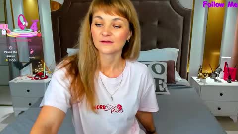 Anna online show from December 5, 12:52 am