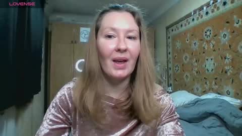 AnnaXLovers online show from January 14, 10:10 am