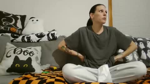 anne online show from September 15, 3:17 am