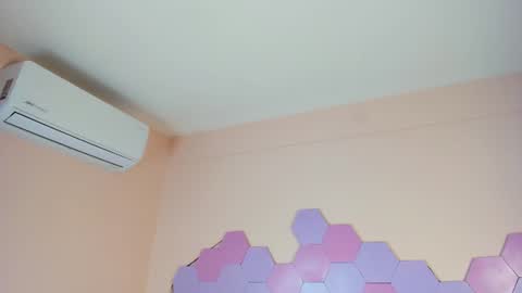 Snapshot of anne_millerr chatting on July 15, 11:37 am anne_millerr online show from July 15, 11:37 am