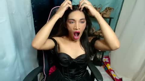 annebisyosa_angela online show from February 5, 3:27 pm