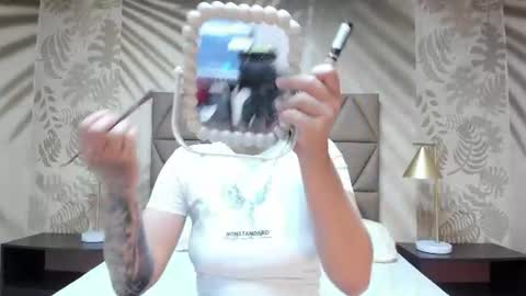 Anne online show from June 15, 3:09 am
