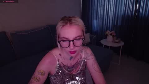 Annet online show from October 2, 7:26 am