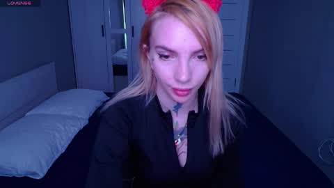 Snapshot of annetenet chatting on May 22, 7:37 am Annet online show from May 22, 7:37 am