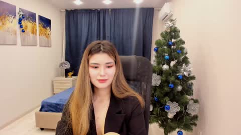 annetli online show from December 31, 6:37 am