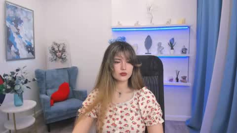 annetli online show from April 19, 3:17 am