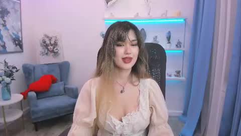 annetli online show from June 12, 9:03 pm