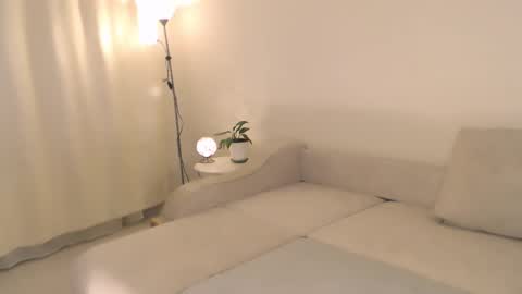 Snapshot of annett chatting on September 21, 12:23 am Annett online show from September 21, 12:23 am