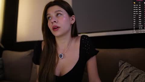 Anne online show from July 13, 8:33 pm