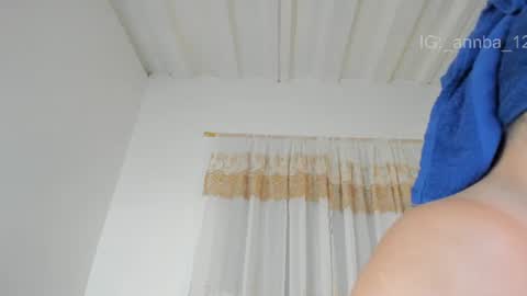annie_barozzi online show from June 24, 2:27 pm