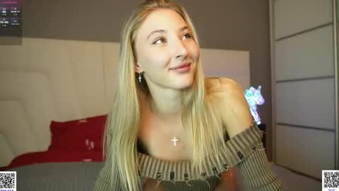 Snapshot of annie_f0x chatting on September 10, 3:50 am Annie Hey sweeties I will be online 2 December in 230 am GMT time online show from September 10, 3:50 am