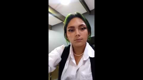 Snapshot of annie_hanss chatting on January 12, 5:01 pm Ann online show from January 12, 5:01 pm