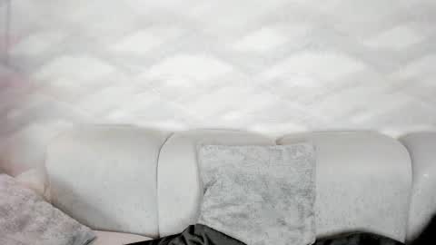 Snapshot of annie_loove_ chatting on November 7, 12:49 pm im annie online show from November 7, 12:49 pm