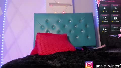 Annie online show from January 26, 12:16 am