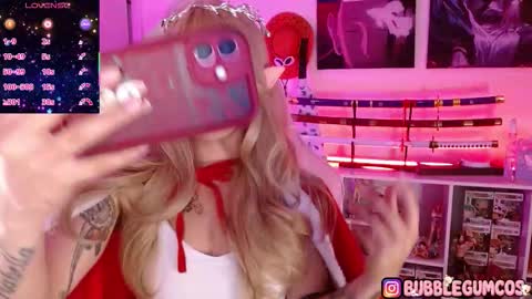 Snapshot of anniehikarii chatting on December 15, 8:13 pm Annie online show from December 15, 8:13 pm