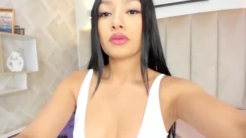 Annie Queen online show from June 24, 3:16 am