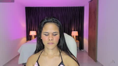 Anniiee online show from February 8, 2:16 pm