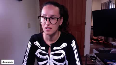 Ann online show from October 3, 4:15 pm