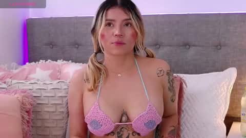 Antonella Lee online show from April 26, 5:21 pm