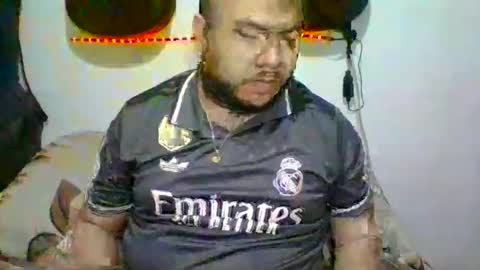 Snapshot of annubixxx69 chatting on October 29, 2:58 am lion kennedy independent model moderator online show from October 29, 2:58 am