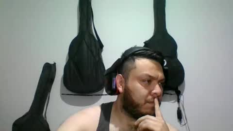 Snapshot of annubixxx69 chatting on November 1, 10:39 am lion kennedy independent model moderator online show from November 1, 10:39 am