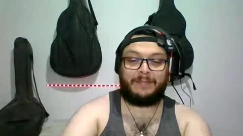 Snapshot of annubixxx69 chatting on February 6, 2:05 am lion kennedy independent model moderator online show from February 6, 2:05 am