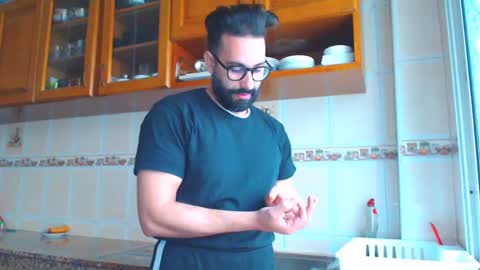 Snapshot of annuler_9 chatting on February 12, 8:49 am adrenalinE online show from February 12, 8:49 am