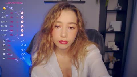 Ann online show from October 10, 2:49 pm